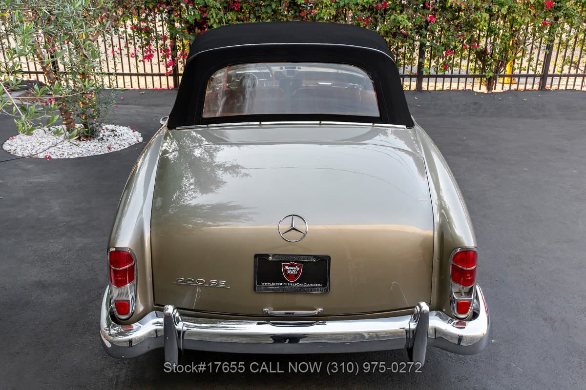 1960 Mercedes 220SE Cabriolet thumbnail 8