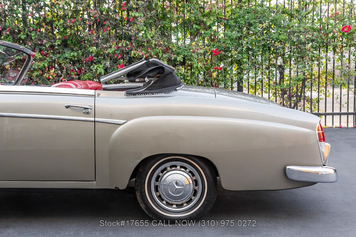 1960 Mercedes 220SE Cabriolet thumbnail 14