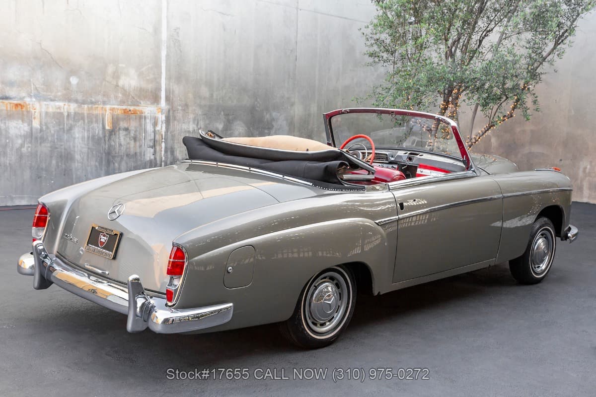 1960 Mercedes 220SE Cabriolet thumbnail 4