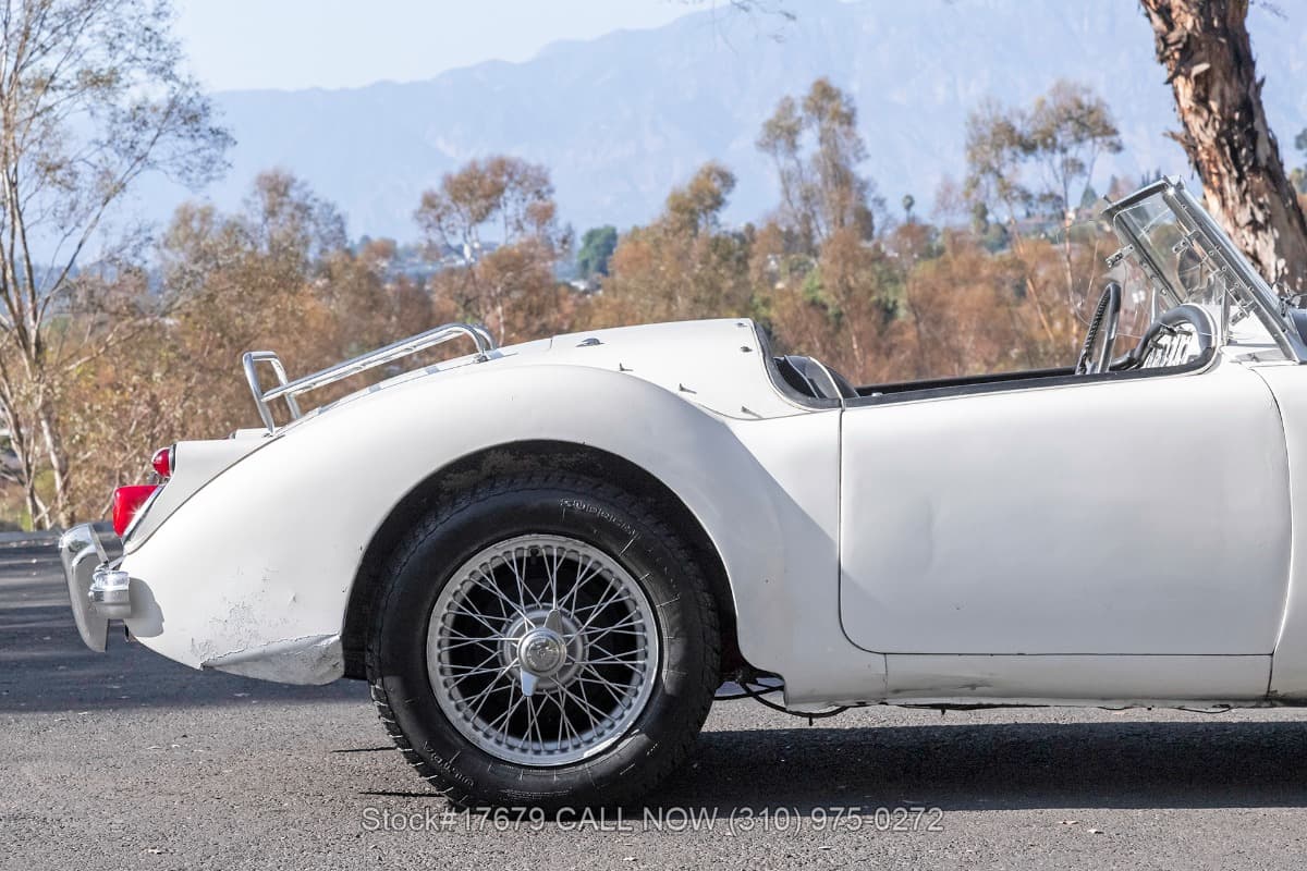 1960 MG A 1600 Roadster thumbnail 12