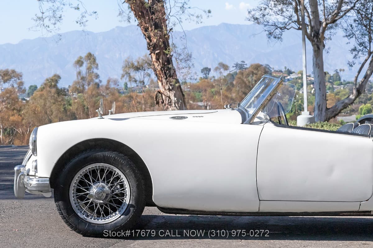 1960 MG A 1600 Roadster thumbnail 13