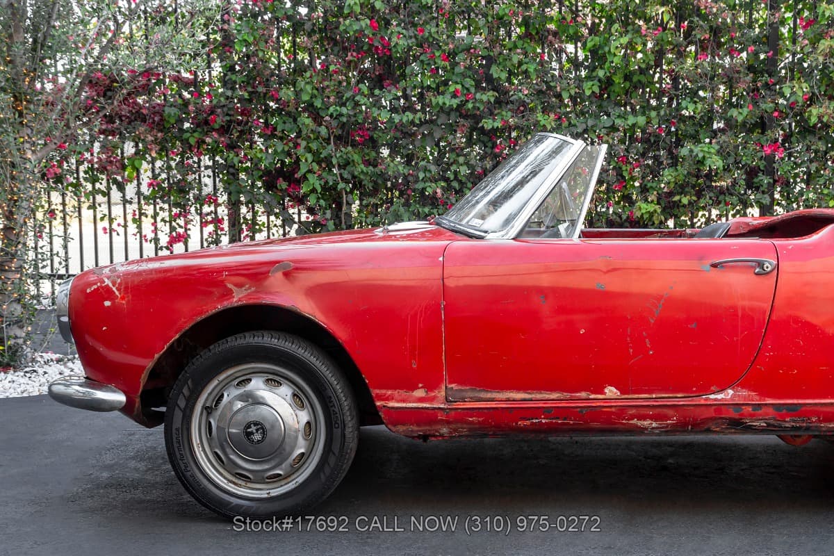 1963 Alfa Romeo Giulia 1600 Spider thumbnail 11