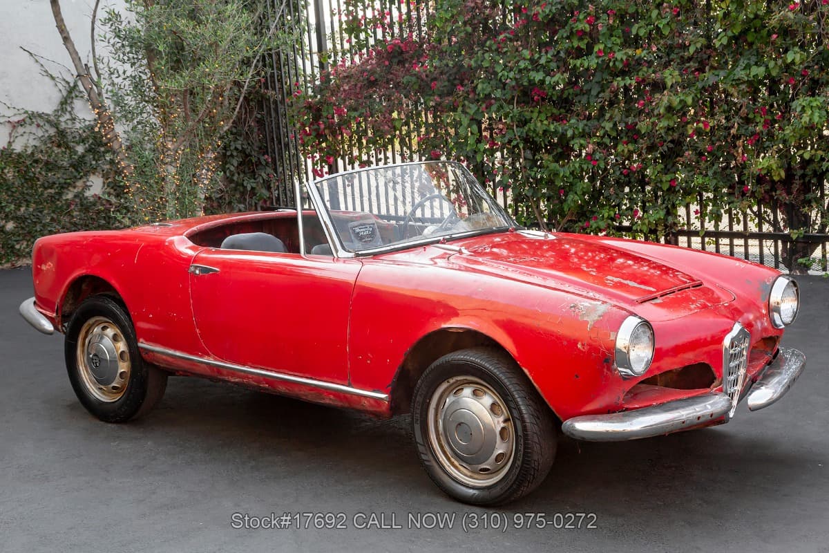 1963 Alfa Romeo Giulia 1600 Spider thumbnail 3