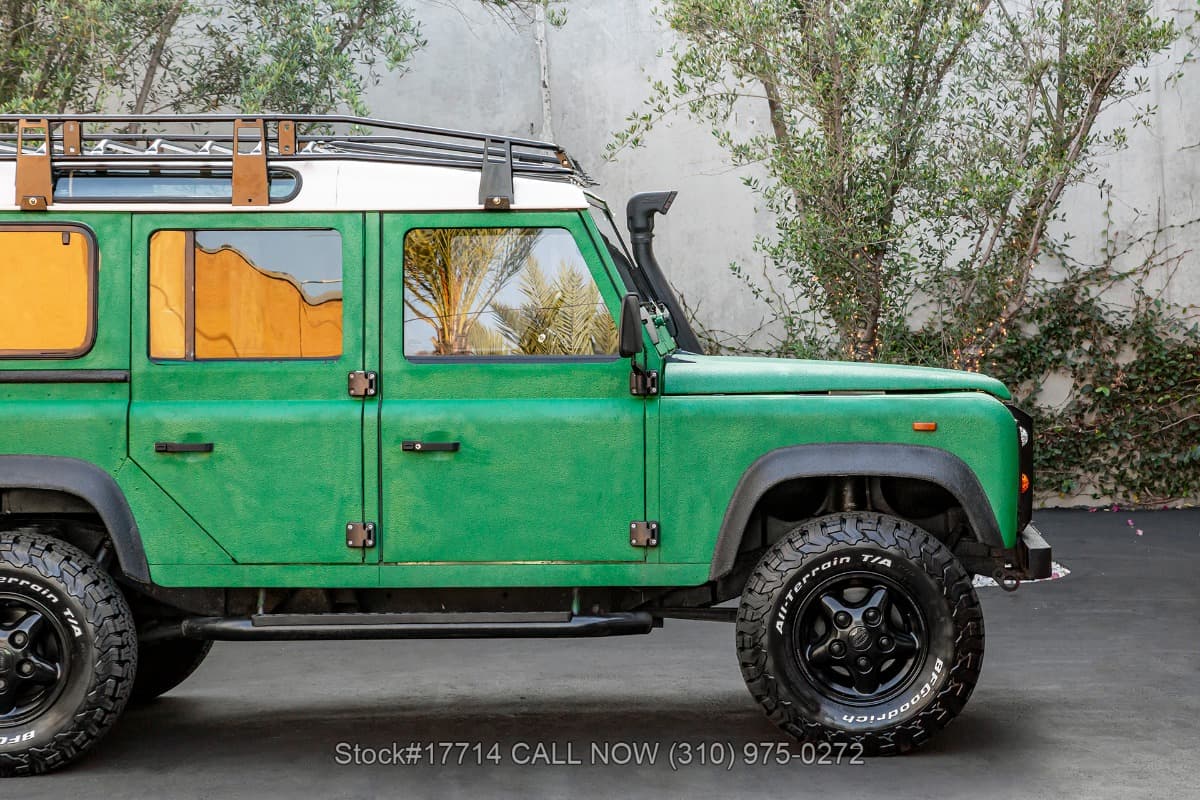 1991 Land Rover Defender 110 200TDi 5-Speed Right-Hand-Drive thumbnail 7