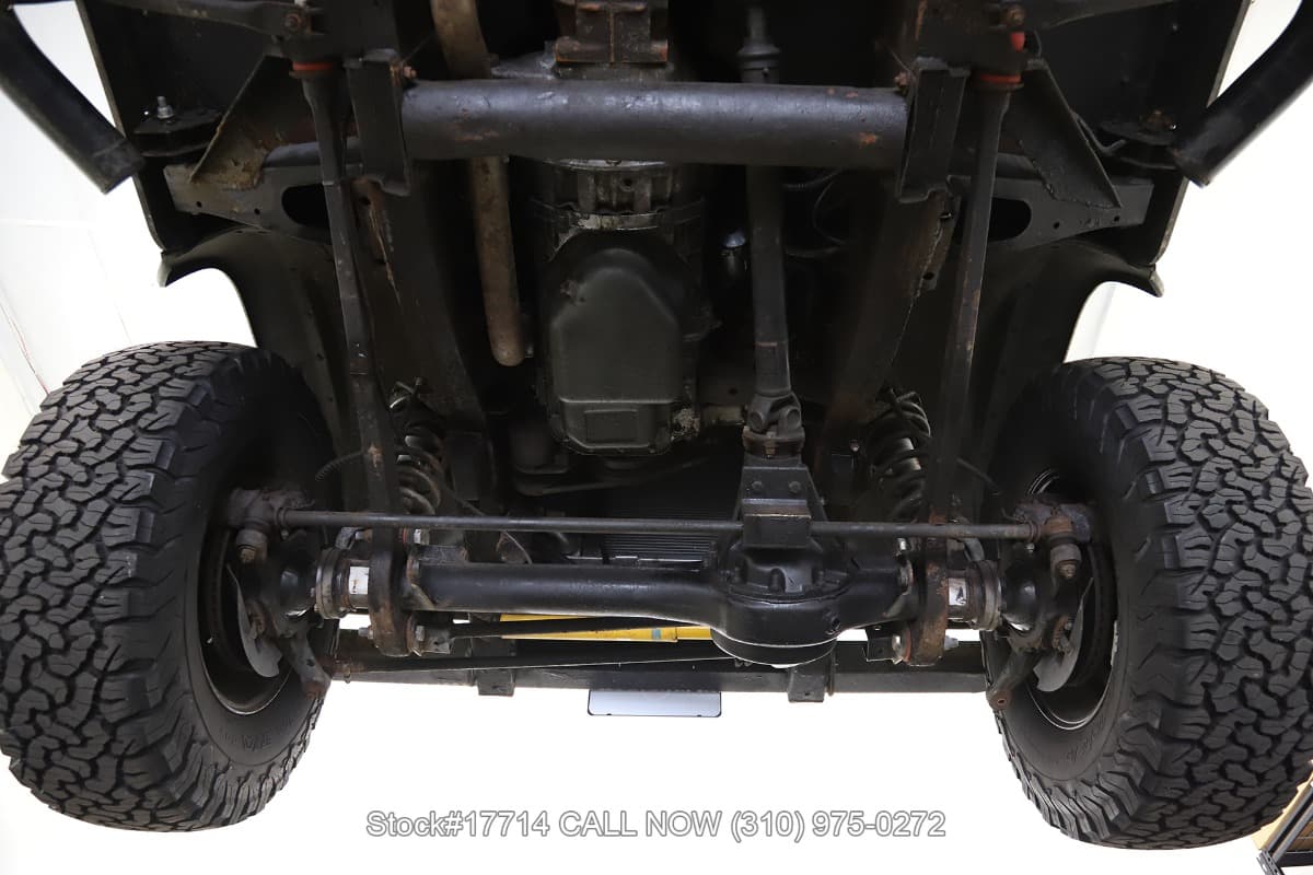 1991 Land Rover Defender 110 200TDi 5-Speed Right-Hand-Drive thumbnail 29