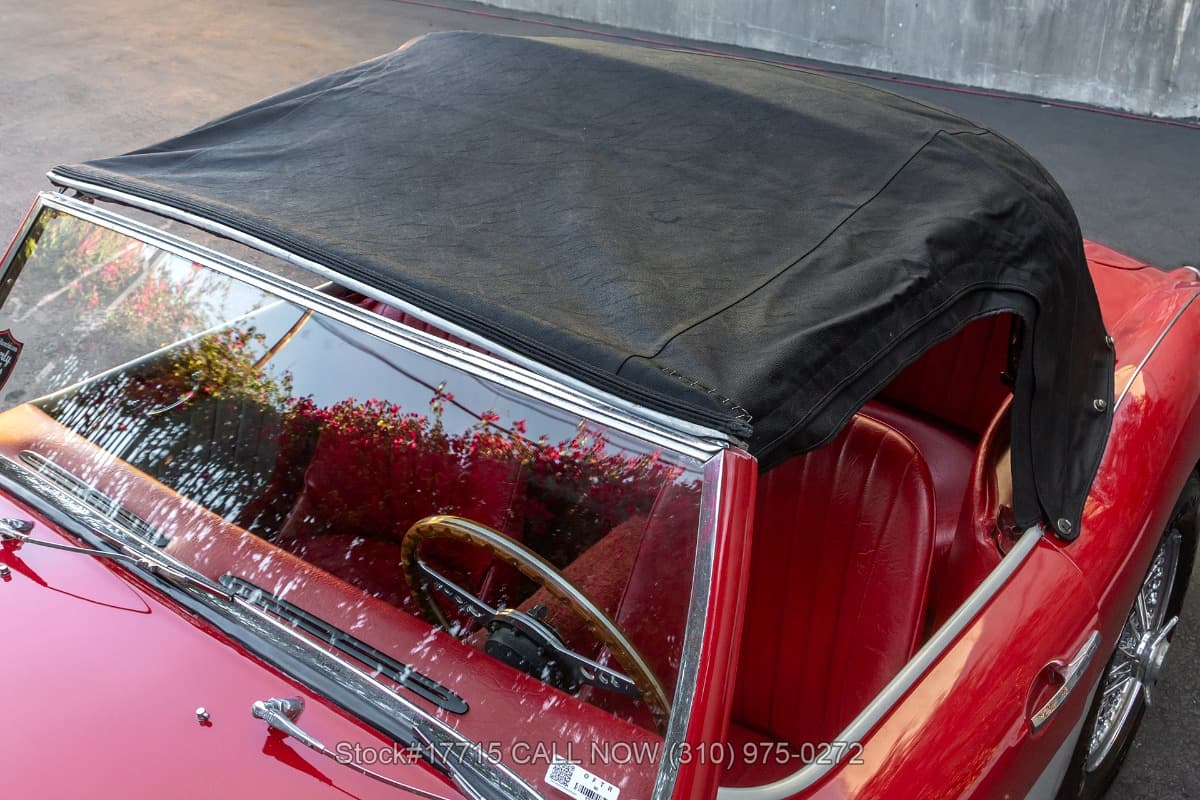 1962 Austin-Healey 3000 Tri-Carb Convertible Sports Car thumbnail 10