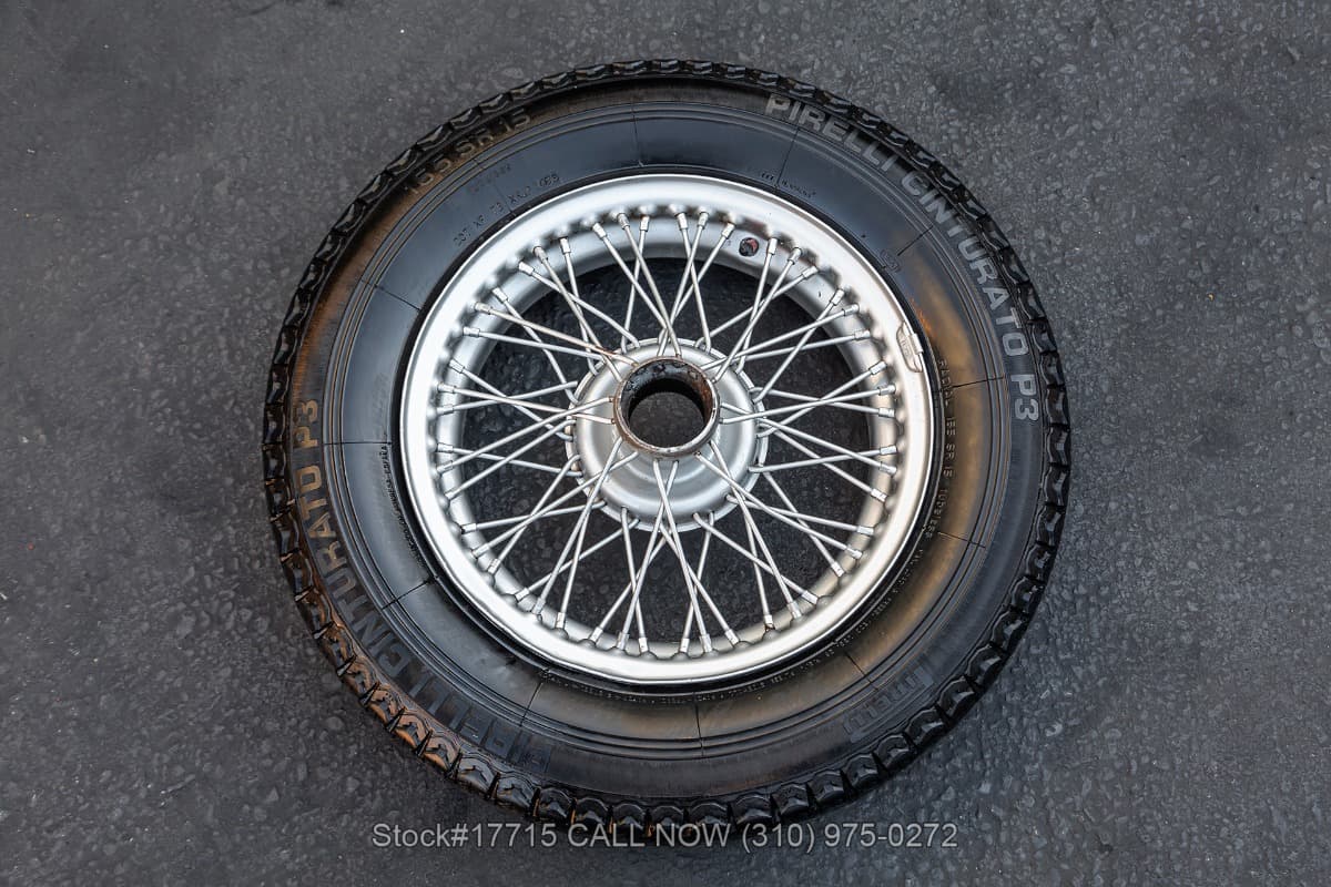 1962 Austin-Healey 3000 Tri-Carb Convertible Sports Car thumbnail 21