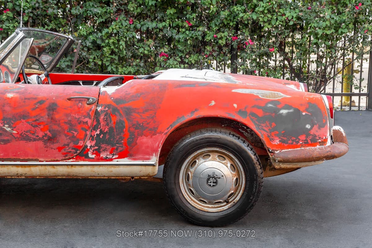 1963 Alfa Romeo Giulia 1600 Spider thumbnail 11