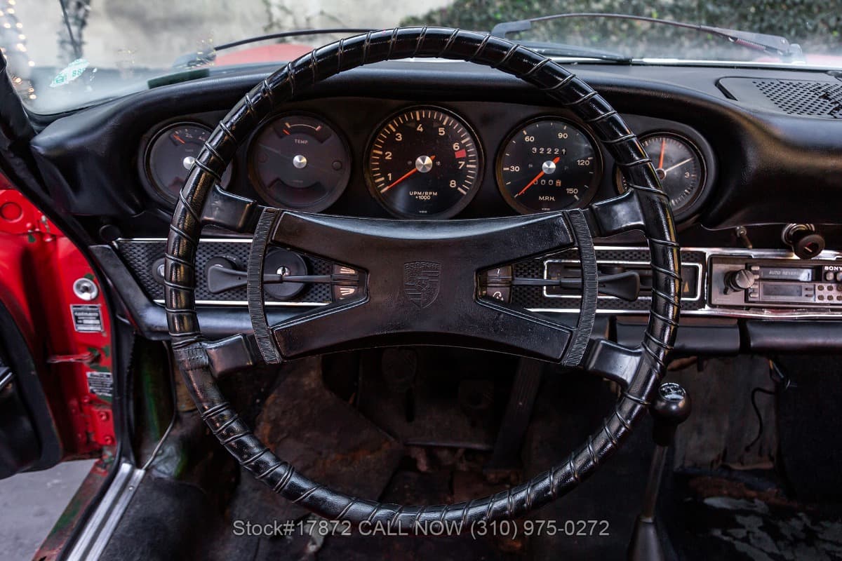 1969 Porsche 911T Coupe thumbnail 16