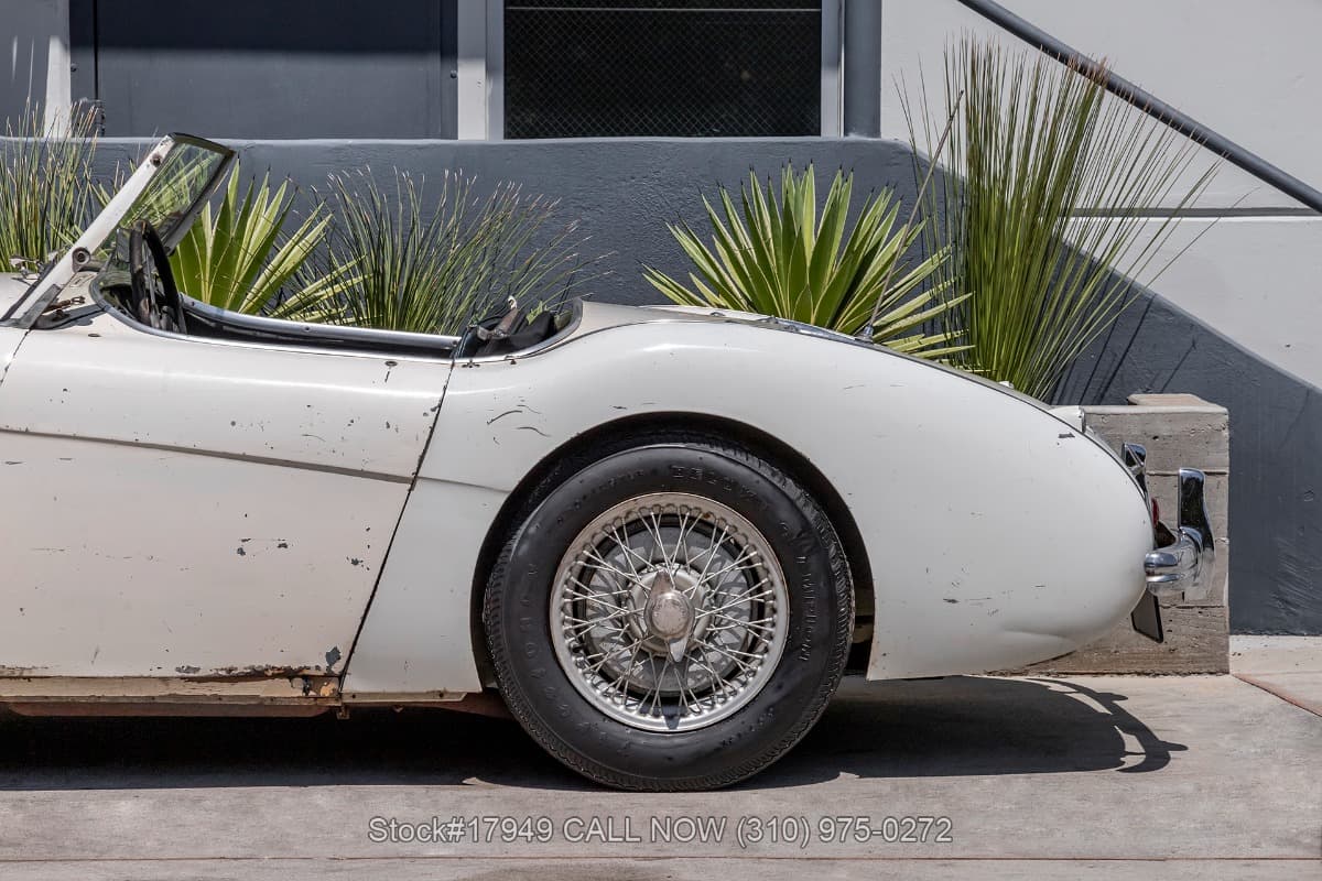 1955 Austin-Healey 100-4 Convertible Sports Car thumbnail 14
