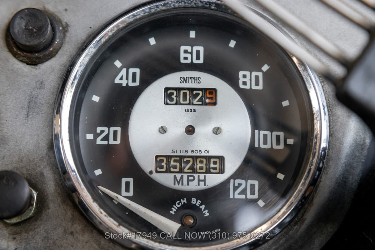 1955 Austin-Healey 100-4 Convertible Sports Car thumbnail 18