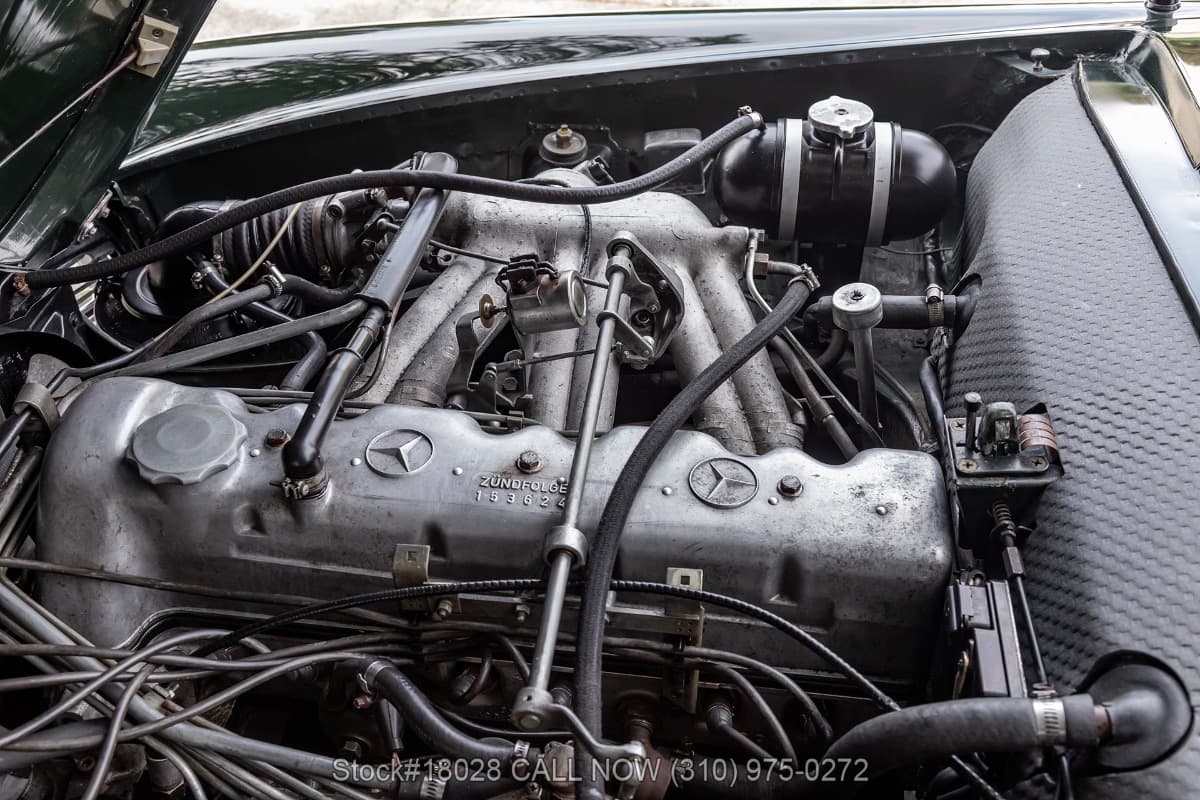 1968 Mercedes 280SL with 2 tops thumbnail 23