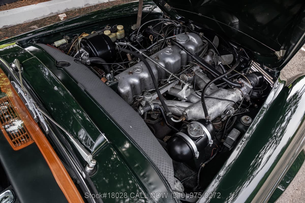 1968 Mercedes 280SL with 2 tops thumbnail 27