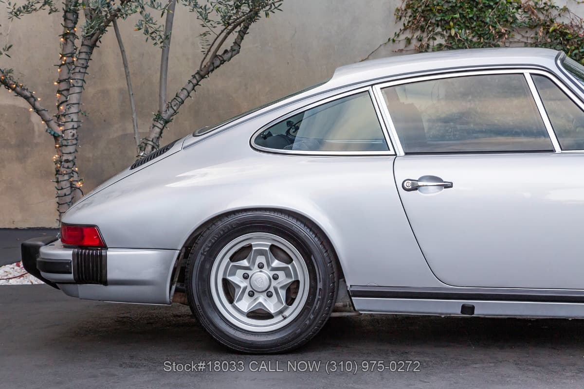 1975 Porsche 911S Sunroof Delete Coupe Silver Anniversary Edition thumbnail 9