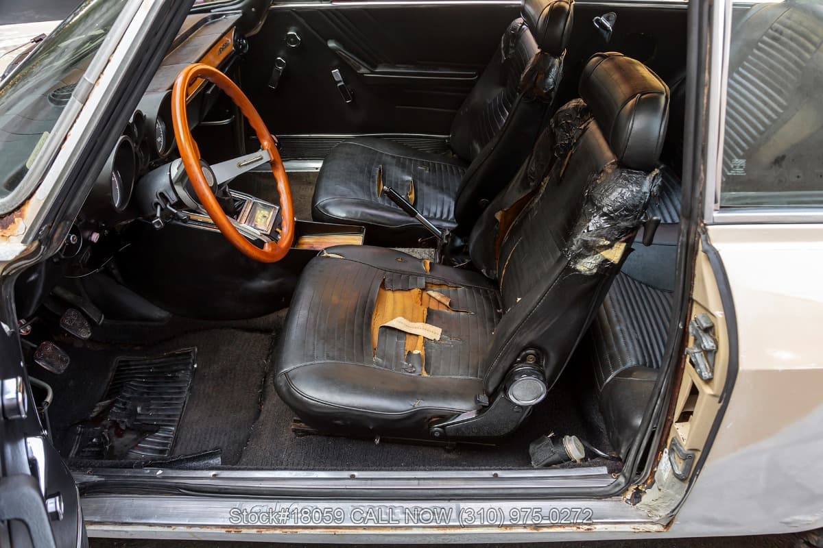 1974 Alfa Romeo GTV 2000 thumbnail 13