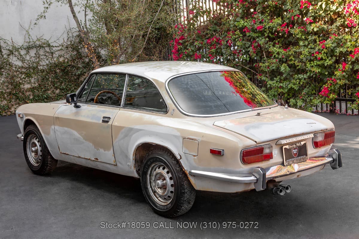 1974 Alfa Romeo GTV 2000 thumbnail 6