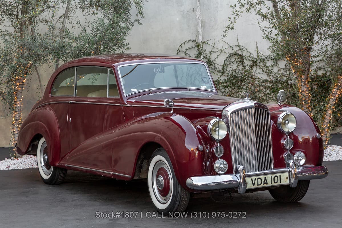 1952 Bentley Mark VI James Young Coupe Right-Hand-Drive — photo 1