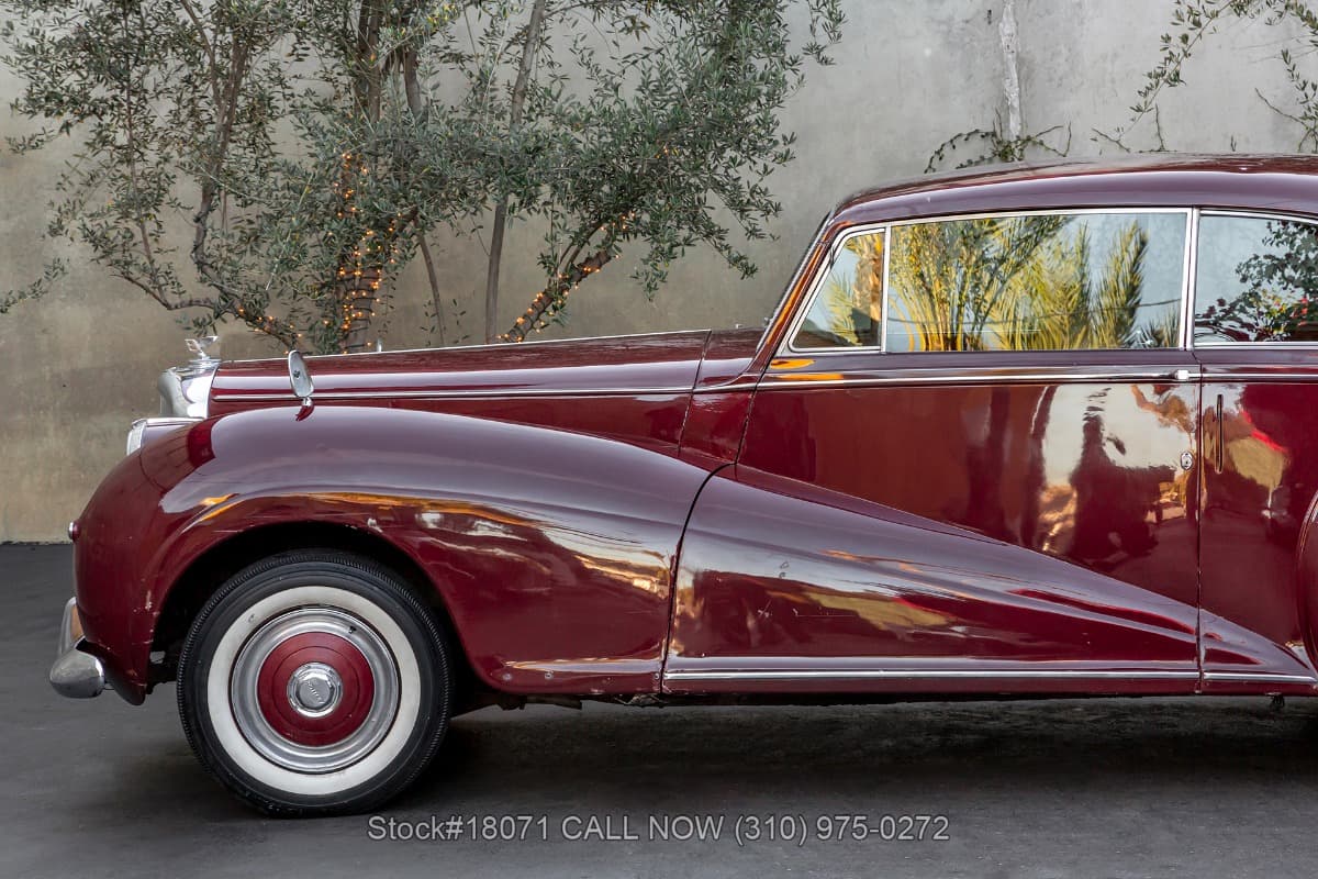 1952 Bentley Mark VI James Young Coupe Right-Hand-Drive thumbnail 9