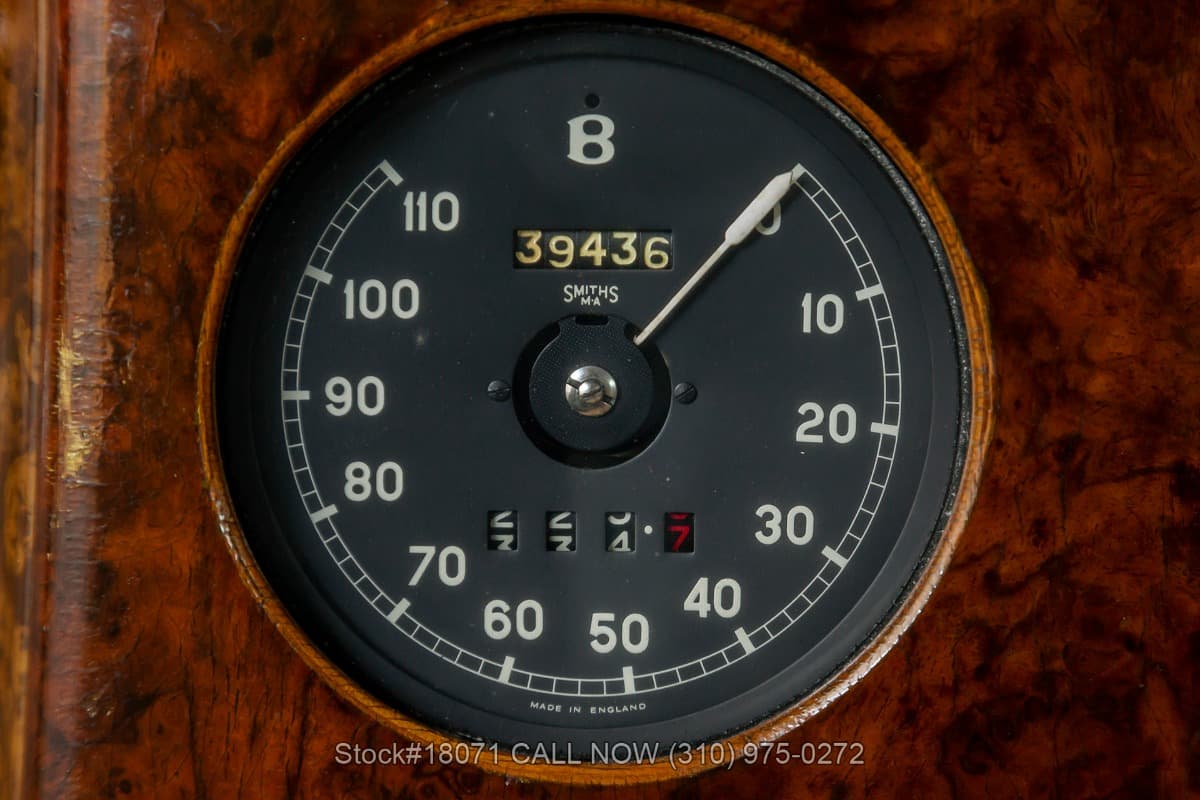1952 Bentley Mark VI James Young Coupe Right-Hand-Drive thumbnail 19