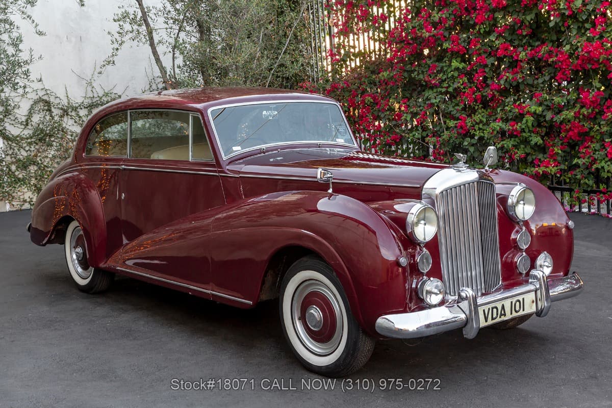 1952 Bentley Mark VI James Young Coupe Right-Hand-Drive thumbnail 3