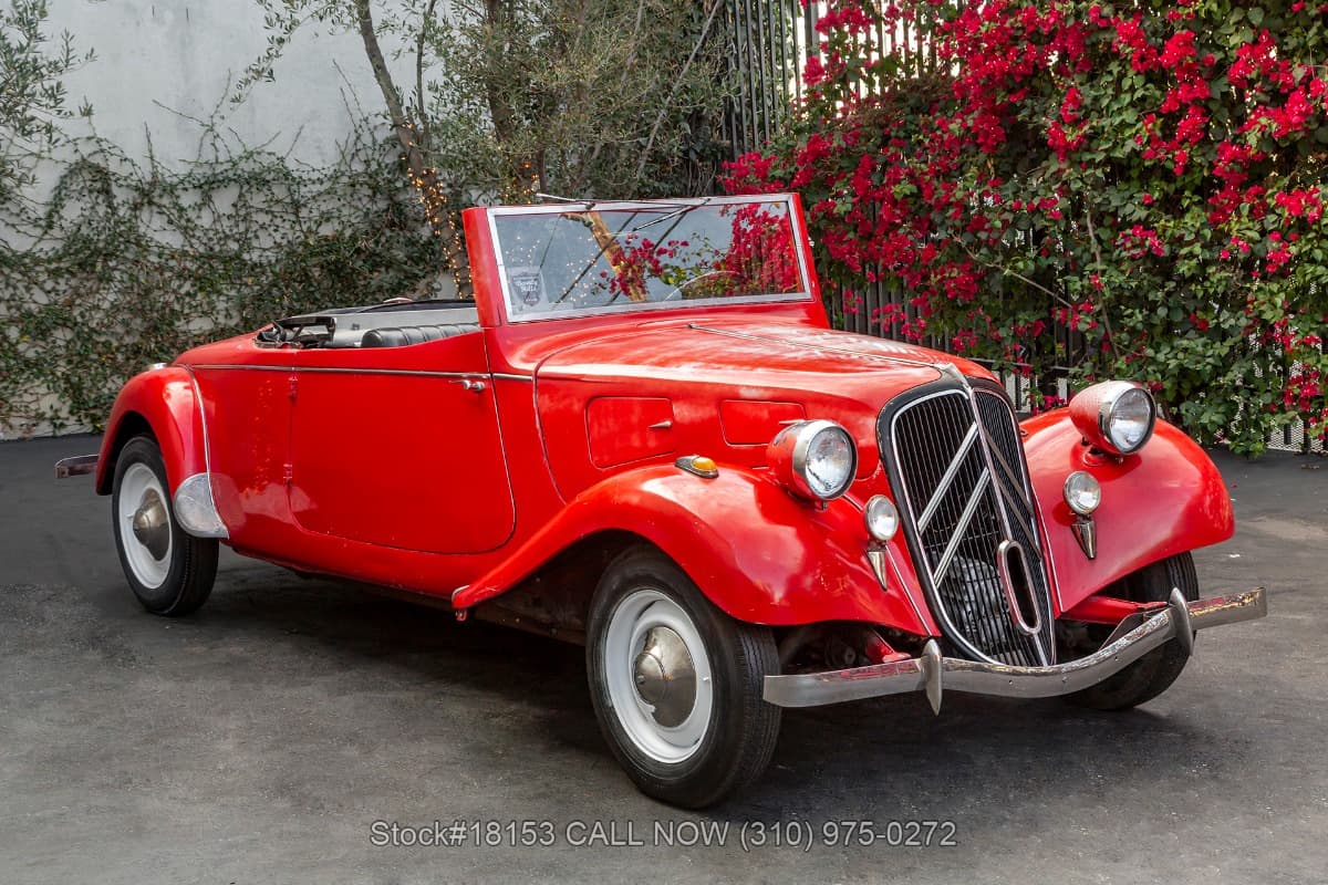 1936 Citroen Traction Cabriolet thumbnail 3