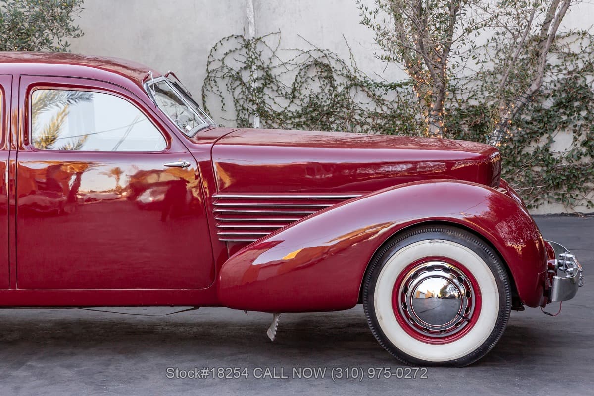 1936 Cord 810 Westchester Sedan thumbnail 9