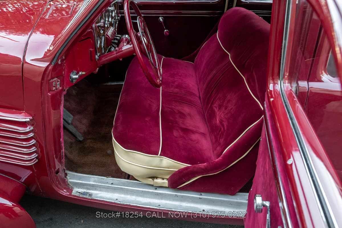 1936 Cord 810 Westchester Sedan thumbnail 14