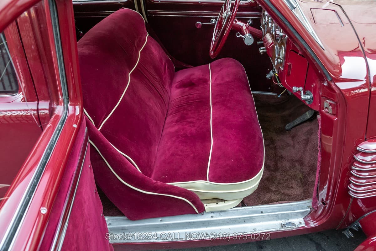 1936 Cord 810 Westchester Sedan thumbnail 19