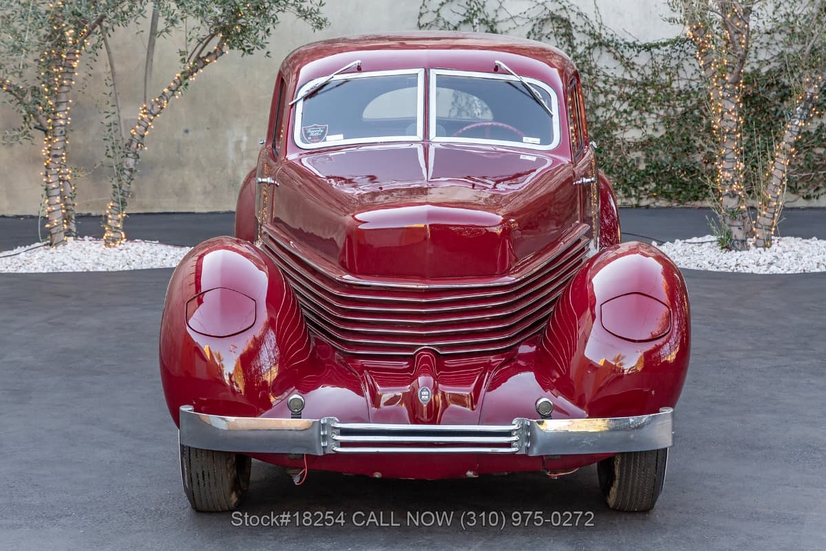 1936 Cord 810 Westchester Sedan thumbnail 3