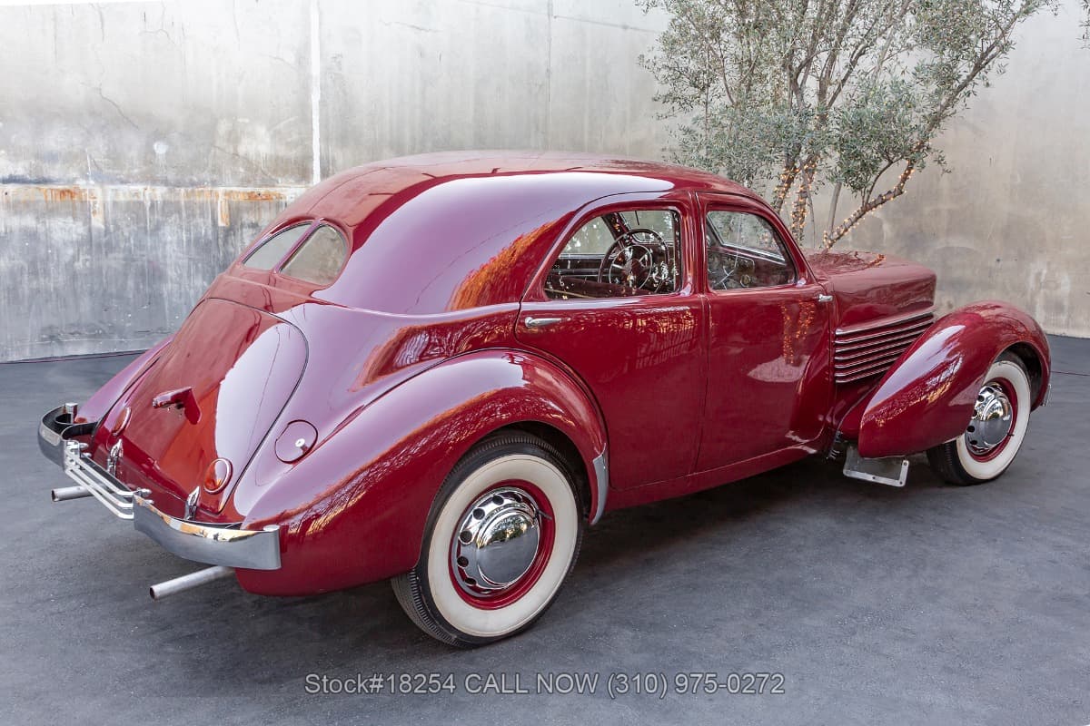 1936 Cord 810 Westchester Sedan thumbnail 5