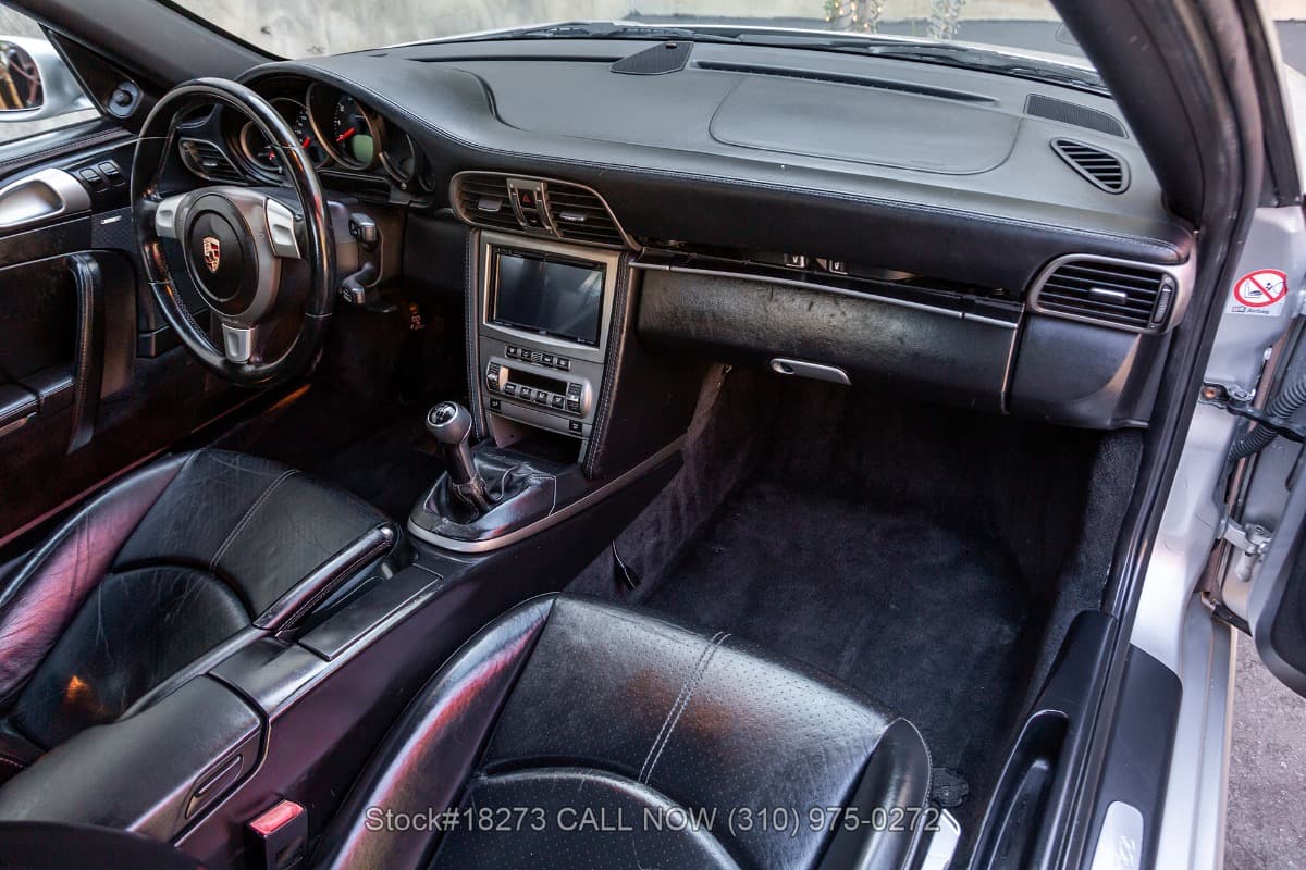2005 Porsche 997 Carrera Coupe 6-Speed thumbnail 19