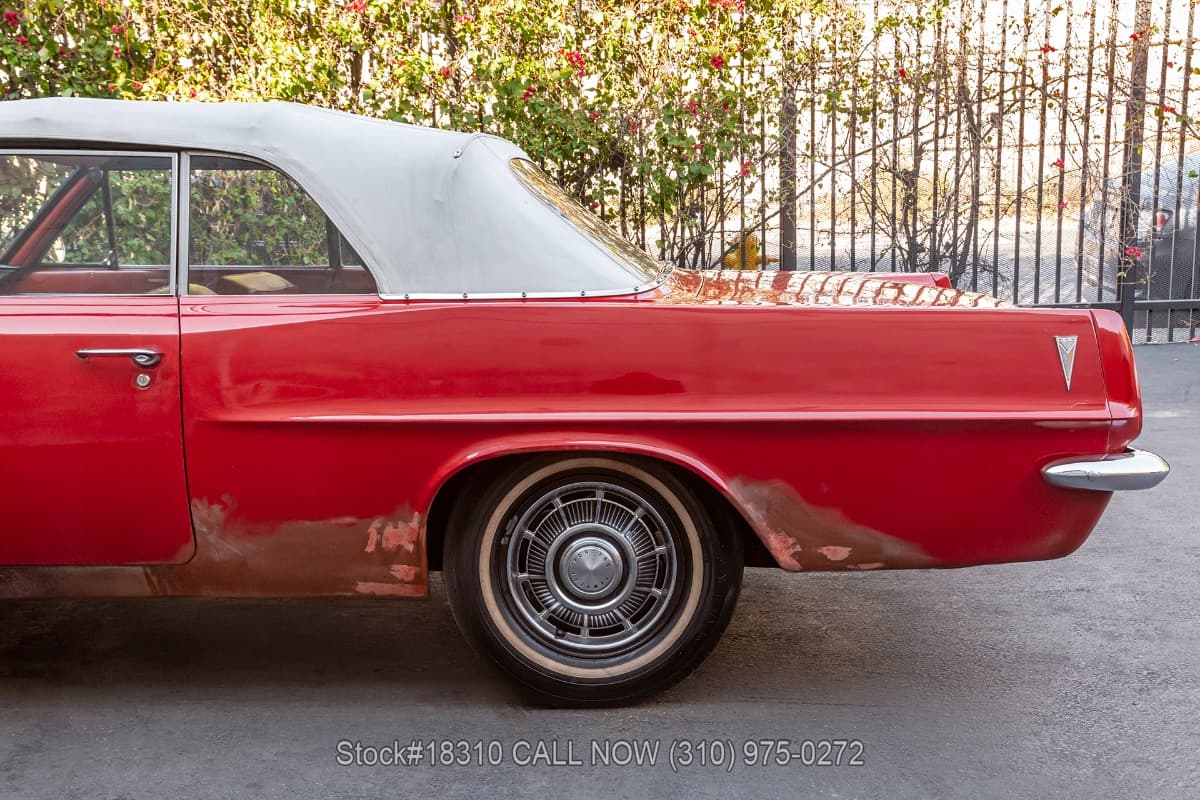 1963 Pontiac Tempest LeMans Convertible thumbnail 13