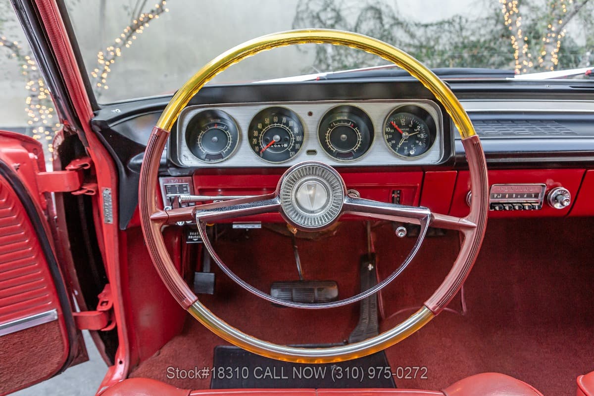 1963 Pontiac Tempest LeMans Convertible thumbnail 17