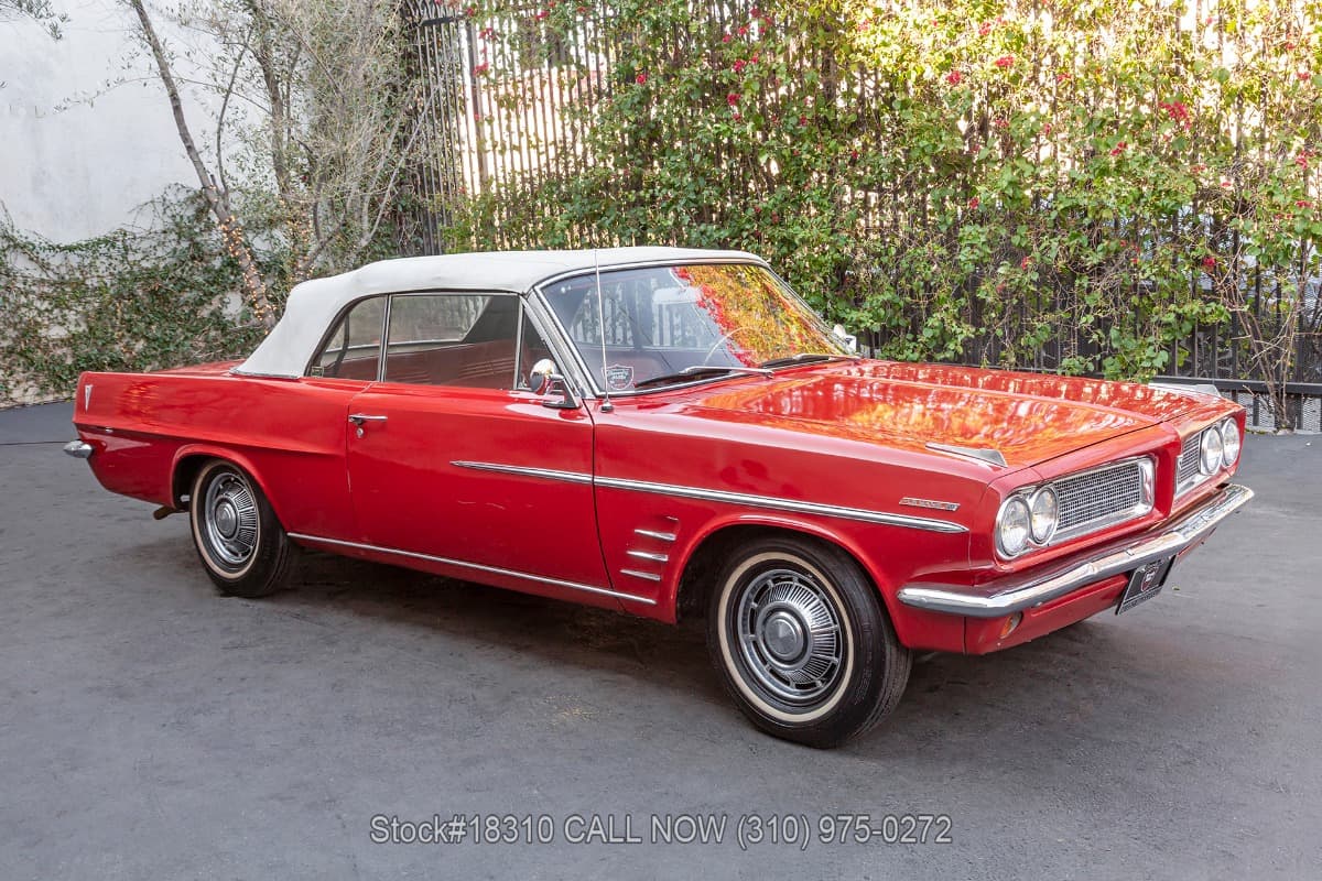 1963 Pontiac Tempest LeMans Convertible thumbnail 3