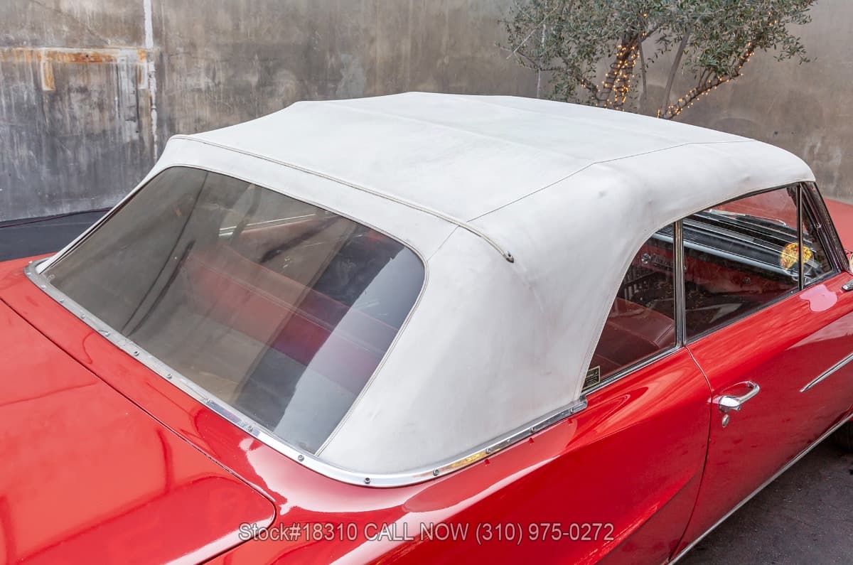 1963 Pontiac Tempest LeMans Convertible thumbnail 8