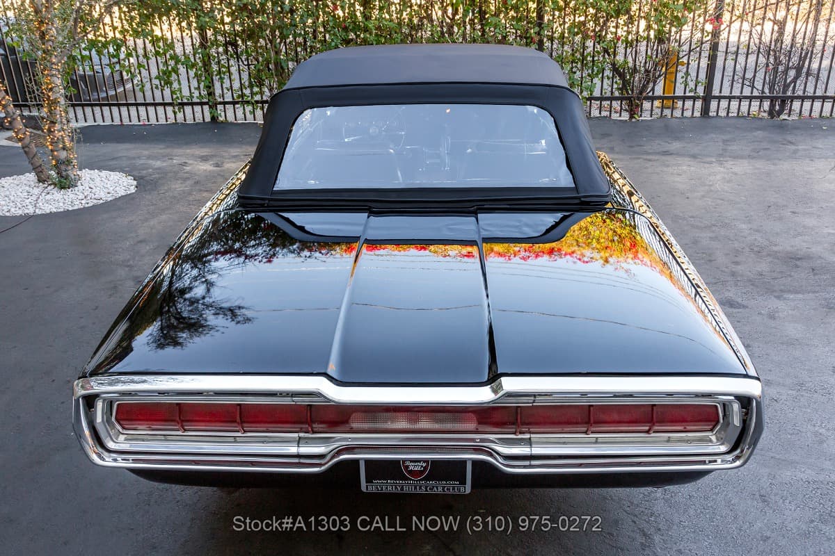 1966 Ford Thunderbird Convertible thumbnail 8