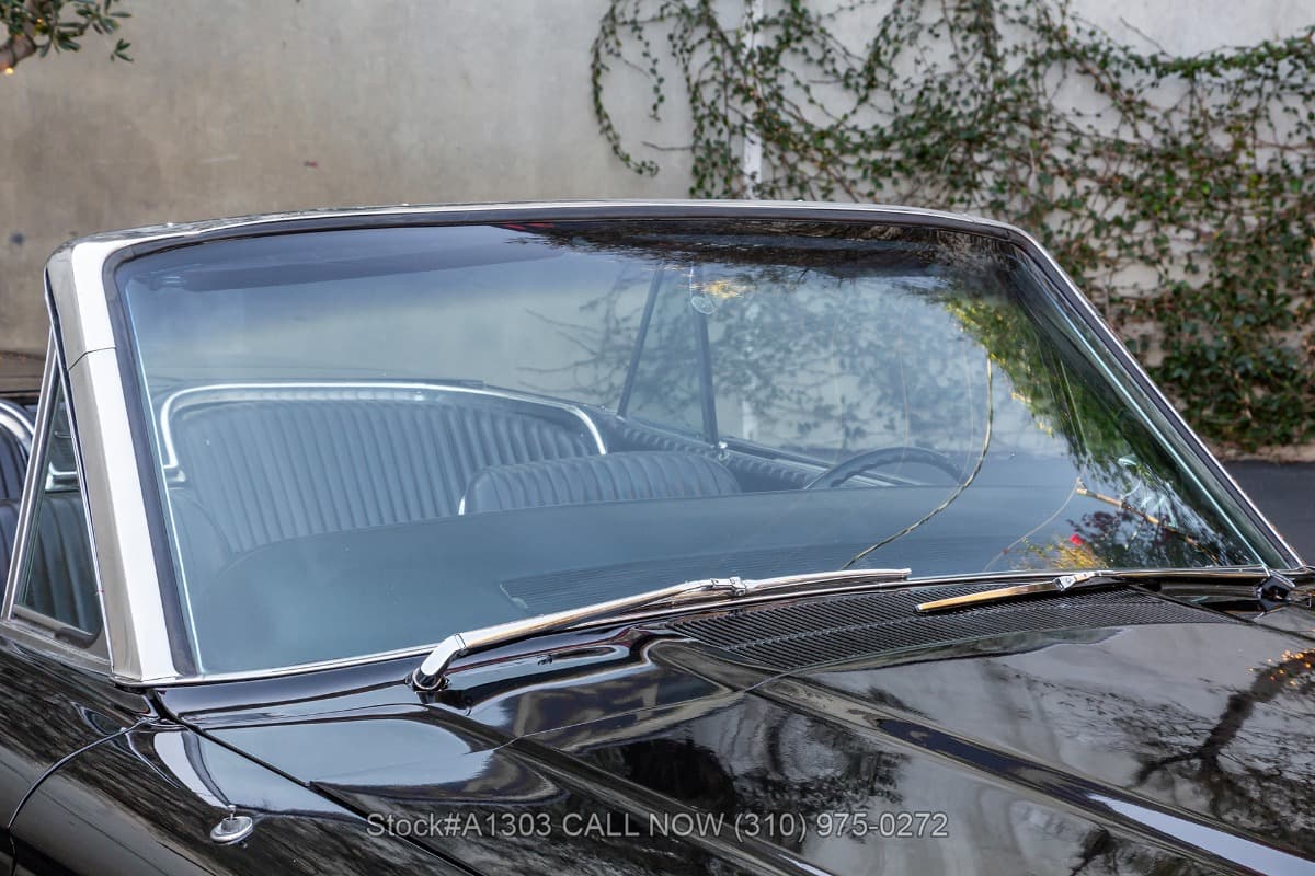 1966 Ford Thunderbird Convertible thumbnail 11