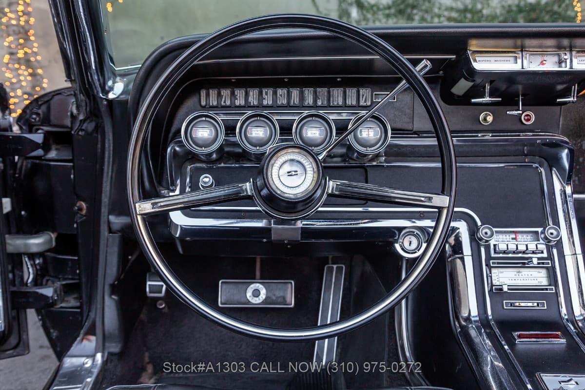 1966 Ford Thunderbird Convertible thumbnail 17