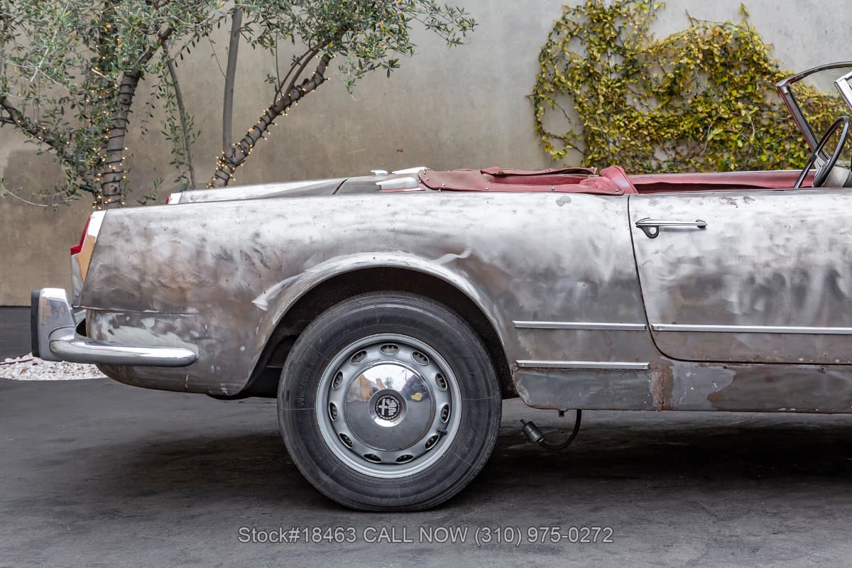 1962 Alfa Romeo 2000 Spider thumbnail 10