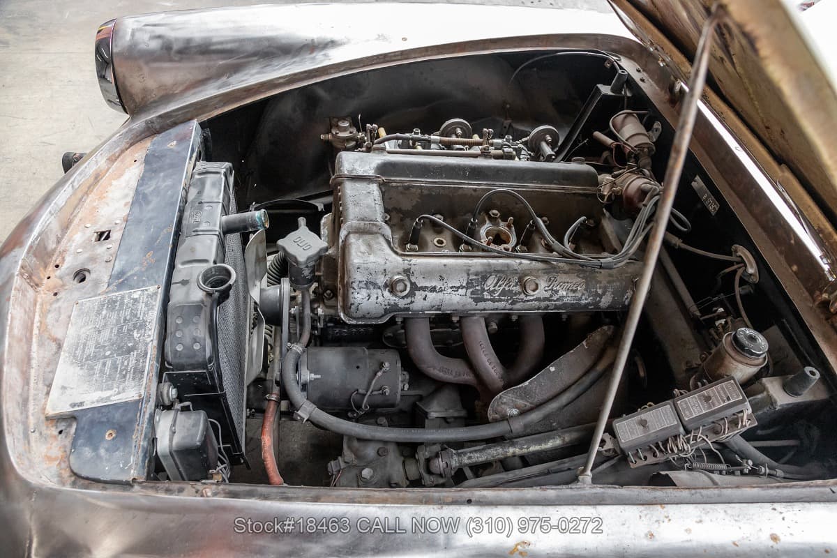 1962 Alfa Romeo 2000 Spider thumbnail 24