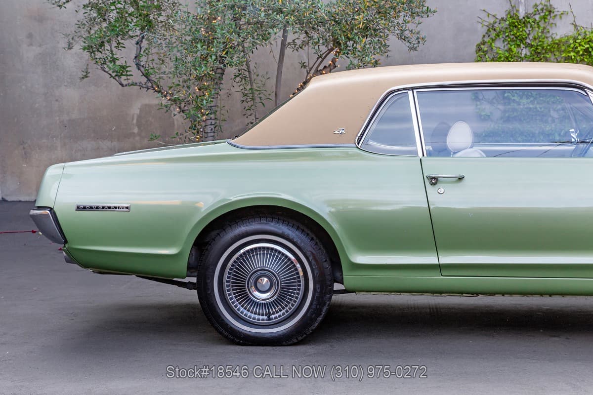 1967 Mercury Cougar XR7 thumbnail 9