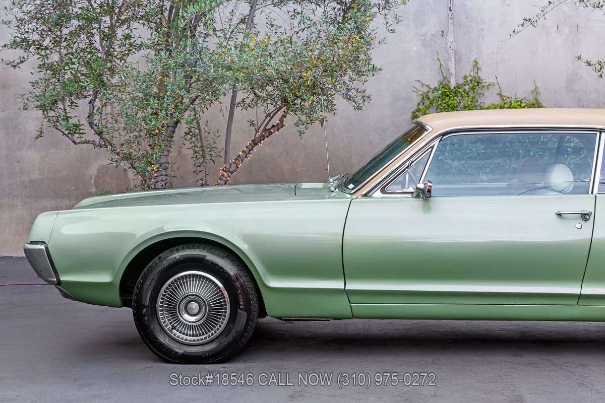 1967 Mercury Cougar XR7 thumbnail 10