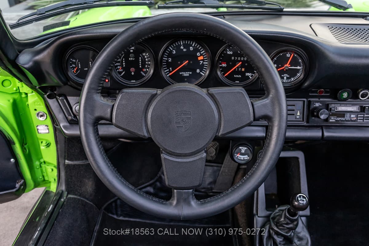 1974 Porsche 911 Targa thumbnail 12