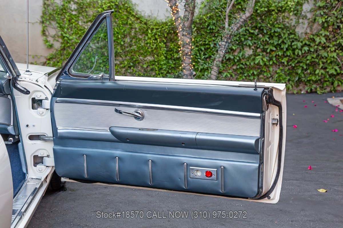 1963 Ford Thunderbird Sports Roadster thumbnail 18