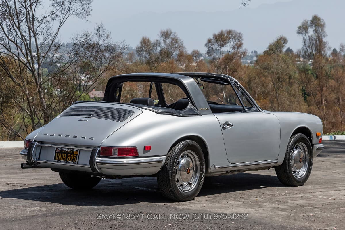 1968 Porsche 912 Soft Window Targa 5-Speed thumbnail 3