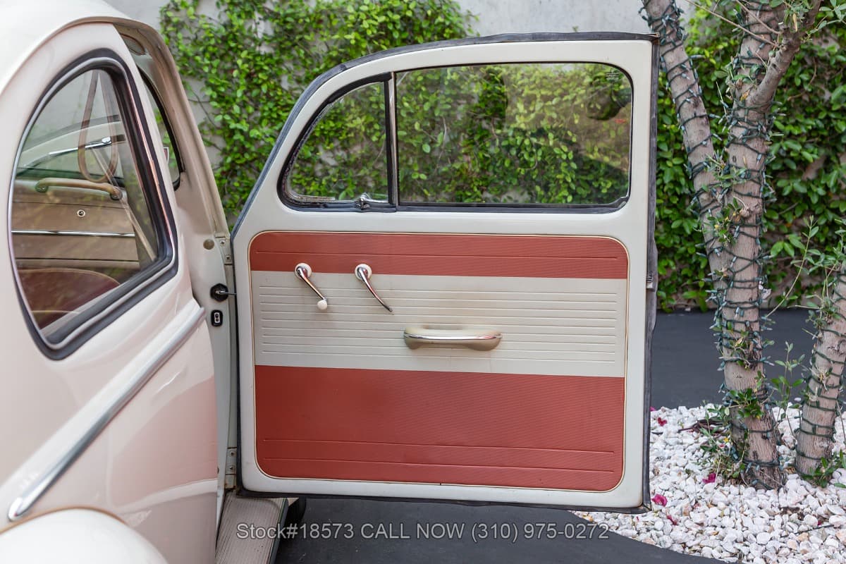 1963 Volkswagen Beetle thumbnail 17