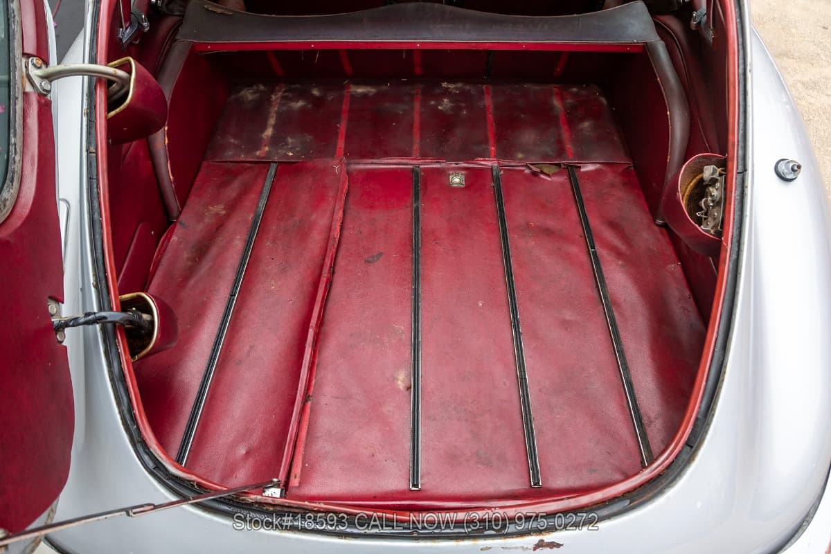 1969 Jaguar XKE Series II 2+2 thumbnail 18
