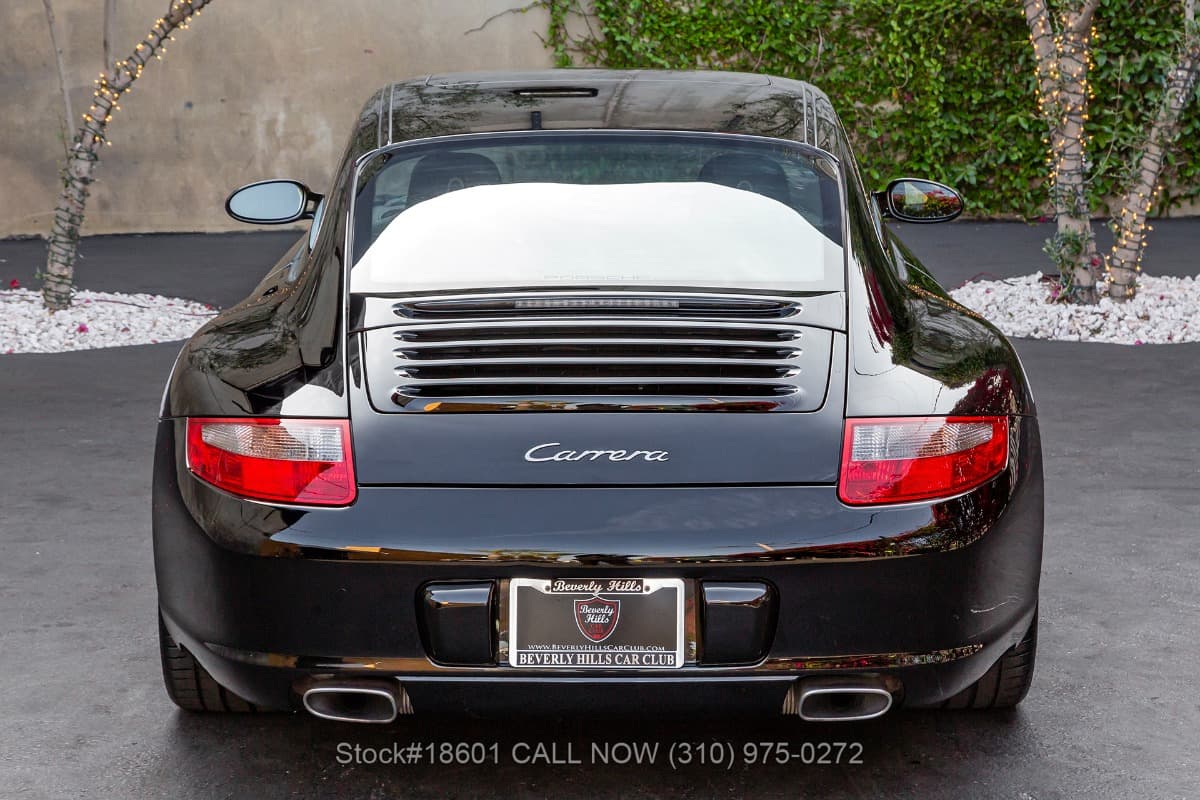 2005 Porsche 997 Carrera Coupe 6-Speed thumbnail 3
