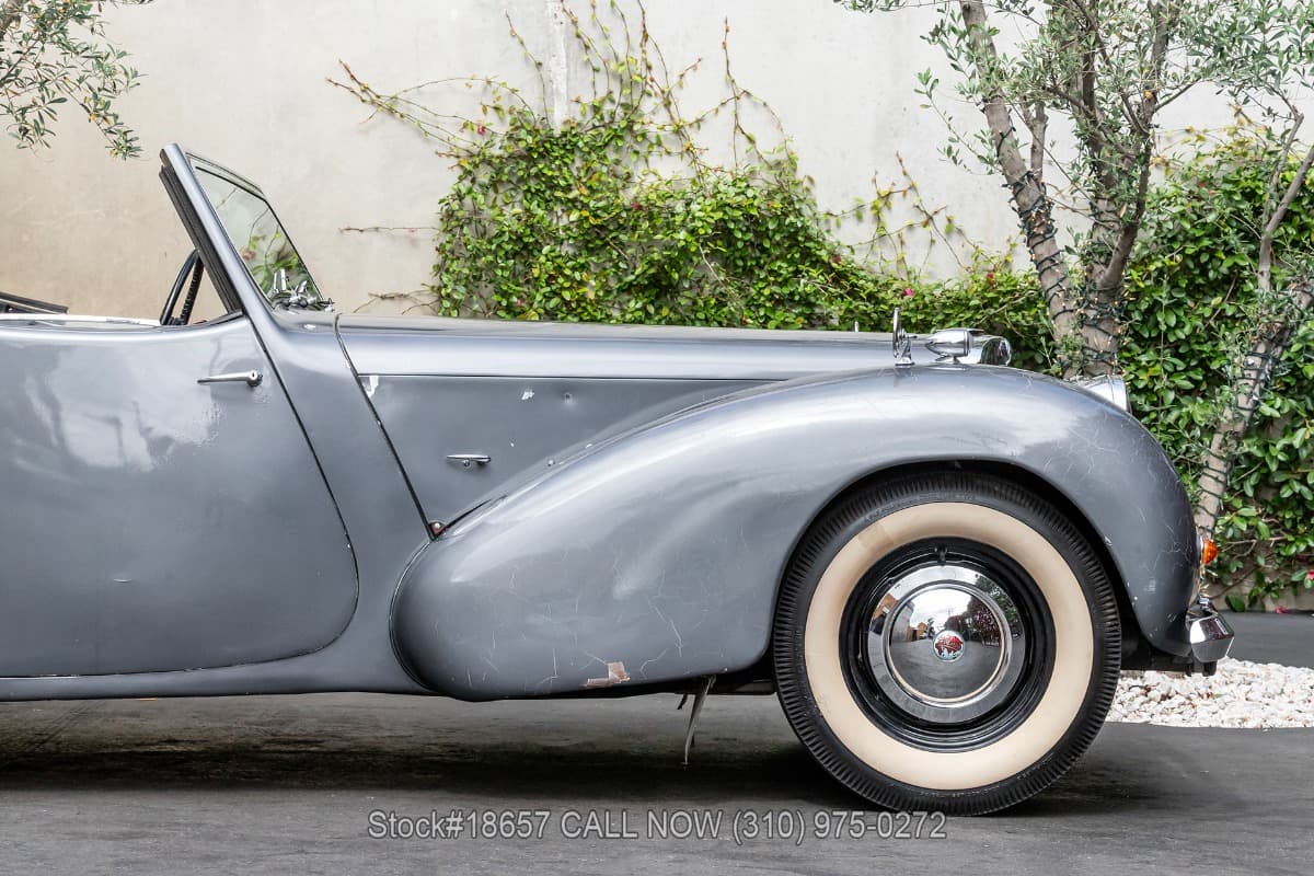 1948 Triumph 1800 Roadster Right-Hand-Drive thumbnail 11