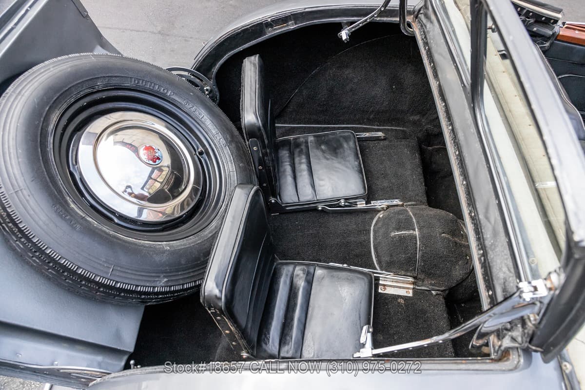 1948 Triumph 1800 Roadster Right-Hand-Drive thumbnail 22